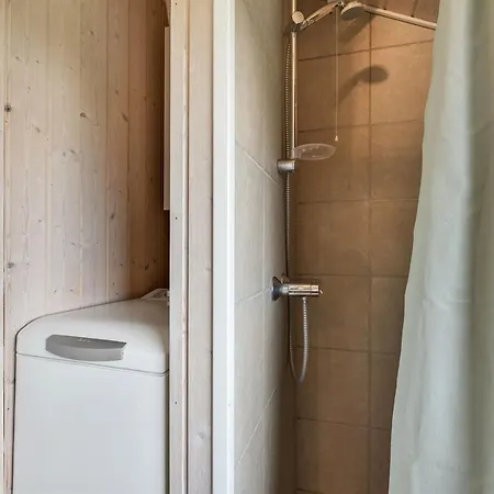 Vakantiehuis Rathi - 250m From The Sea By Interhome