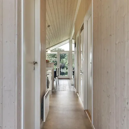Vakantiehuis Rathi - 250m From The Sea By Interhome Hårby